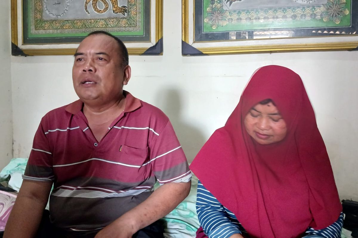 Kebahagiaan Pasutri Penjual Jamu di Gresik yang Akan Berangkat Haji Tahun  Ini