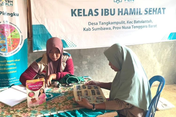 Kisah Bidan Suriani 9 Tahun Mengabdi di Pedalaman Sumbawa, Tempuh Sungai dan Bukit demi Pasien