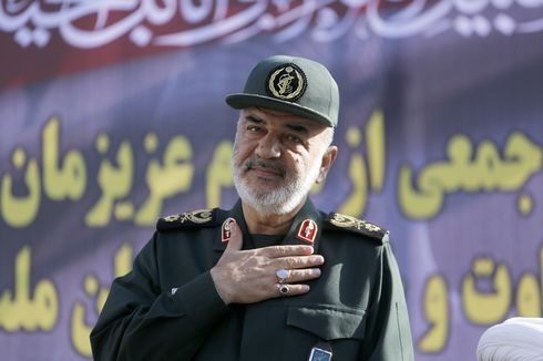 Jenderal Iran Sesumbar Israel Bisa Dikalahkan dengan 1 Pukulan