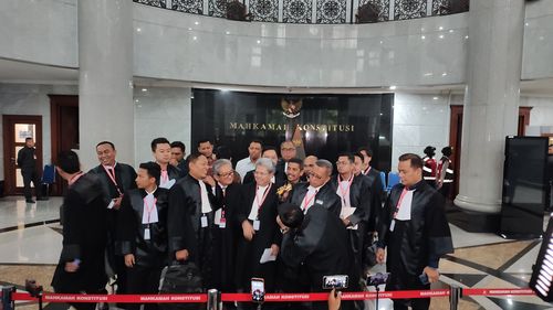 Pengacara Anies dan Ganjar Konpers Bareng Usai Sidang