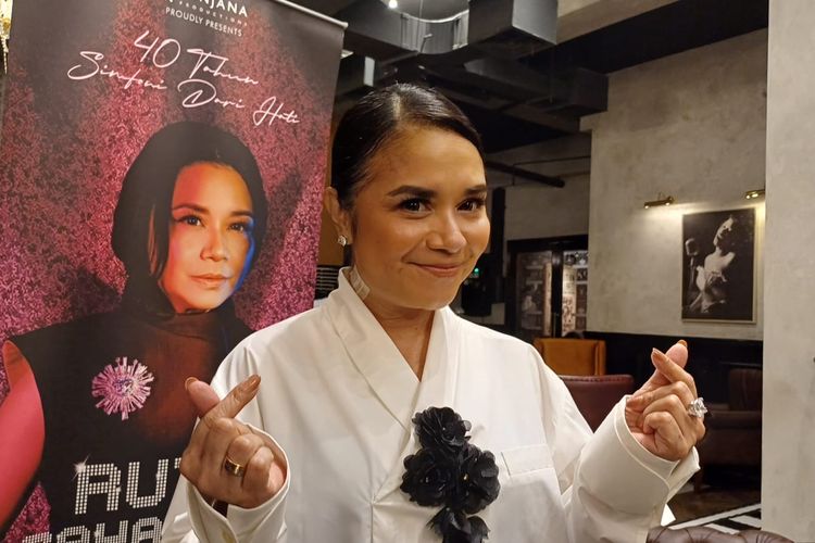 Ruth Sahanaya Siap Bawakan Lagu-lagu Cinta di September in Love