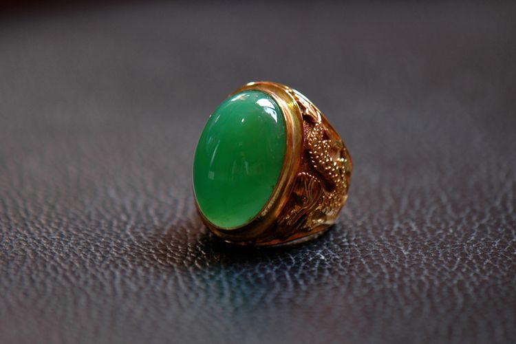 cincin Chrysoprase