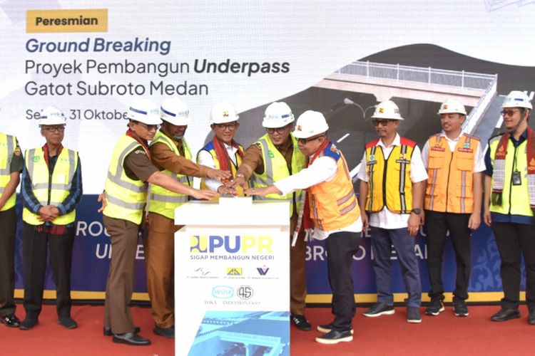 Groundbreaking Underpass Gatot Subroto di Kota Medan, Sumatera Utara pada Selasa (31/10/2023).