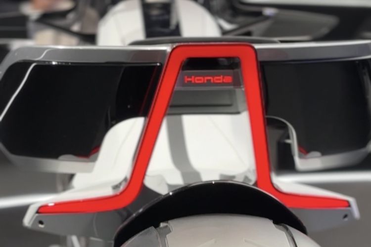 Lampu belakang Honda EV Outlier