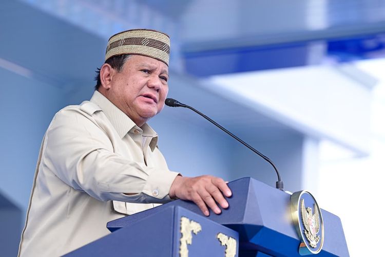 Sindir Orang Pintar Tolak MBG, Prabowo: Tak Ada yang Lebih Genting dari Perut Lapar