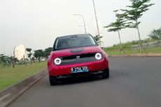 [Video] Sensasi Fun to Drive Honda e yang Kental Nuansa Retro 