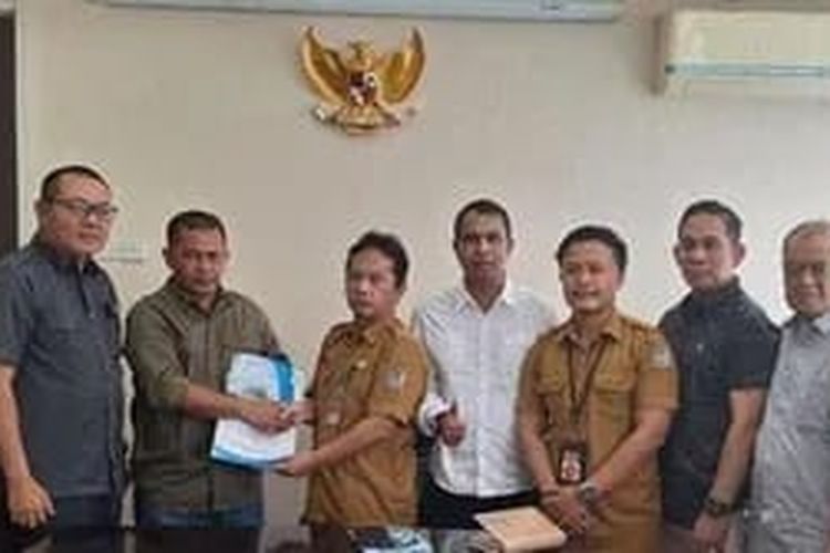 Pimpinan DPRD Aceh Utara, Provinsi Aceh, menyerahkan tiga nama calon Pejabat (Pj) Bupati Aceh Utara ke Kementerian Dalam Negeri (Kemendagri) di Jakarta, Selasa (12/6/2024)