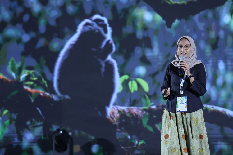 Direktur Yayasan Konservasi Ekosistem Alam Nusantara (KIARA) sekaligus penerima Whitley Awards Rahayu Oktaviani.