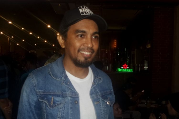 Glenn Fredly usai bincang-bincang Musik Bagus di Cilandak Town Square, Jakarta Selatan,  Kamis (9/3/2017) sore.