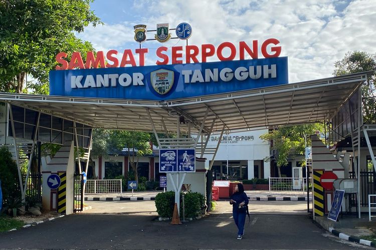 Dua Pekan Pemutihan Berjalan, Samsat Serpong Catat Hampir 17.000 Kendaraan Bayar Pajak