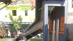 Cerita di Balik Video Viral Rumah di Ngawi Dirobohkan Alat Berat, Dibangun dari Gaji TKW Hong Kong