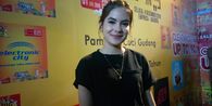 Deswita Maharani: Steffi Zamora Sosok Perempuan Muda yang Dewasa 
