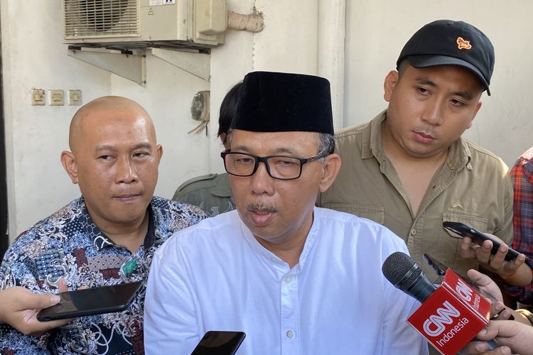 Pengacara siswi SD di Gresik dicolok tusuk bakso, Abdul Malik