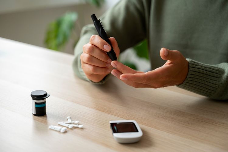 Faktor Penyebab Diabetes di Usia Muda Menurut Dokter dan Pencegahannya