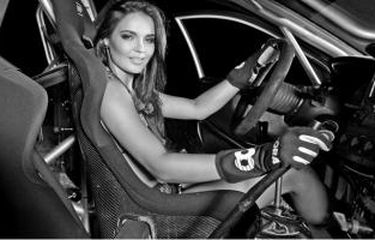 Kengaytmalar bilan bobda jingalaklarni qanday qilish kerak Mast holda mashinada porno