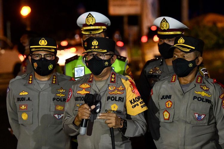 Kepala Korps Lalu Lintas (Kakorlantas) Polri Irjen (Pol) Istiono di Gadog, Puncak, Bogor, Jawa Barat, Jumat (14/5/2021).