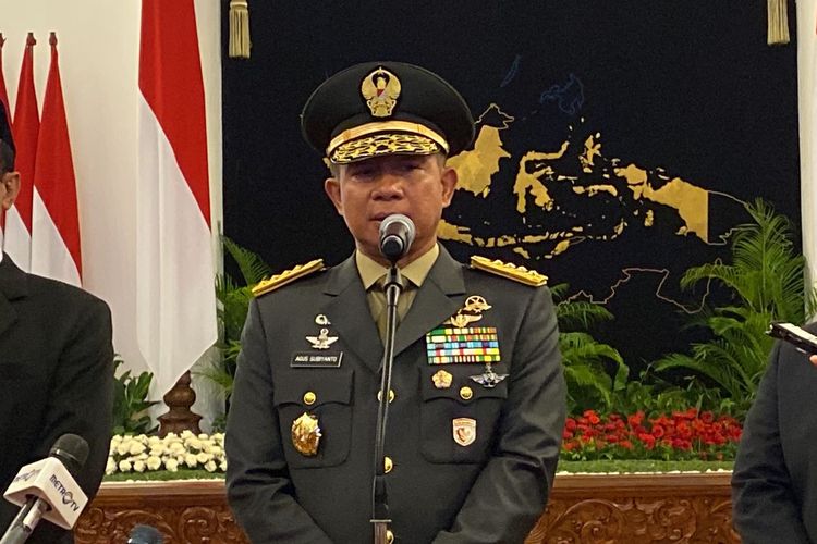 Kepala Staf TNI Angkatan Darat (KSAD) Jenderal Agus Subiyanto memberikan keterangan pers seusai dilantik sebagai KSAD di Istana Negara, Jakarta, Rabu (25/10/2023).