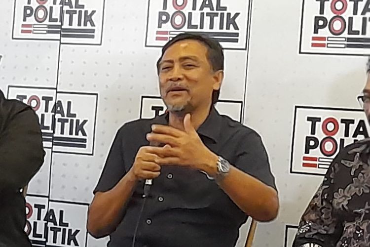 Sekretaris Majelis Tinggi Partai Demokrat Andi Mallarangeng di acara diskusi Total Politik, kawasan Pasar Minggu, Jakarta Selatan, Minggu (17/7/2022).
