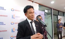 Menteri Yusril: Pertumbuhan Ekonomi Indonesia Kalah dari Singapura Karena Abaikan Kepastian Hukum
