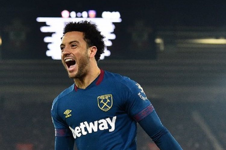 Felipe Anderson merayakan golnya pada laga Southampton vs West Ham United dalam lanjutan Liga Inggris di Stadion St. Marys, 27 Desember 2018. 