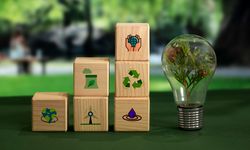 Indonesia Mundur dalam Transisi Energi,  Peluang 19 Juta Lapangan Kerja Berpeluang Hilang