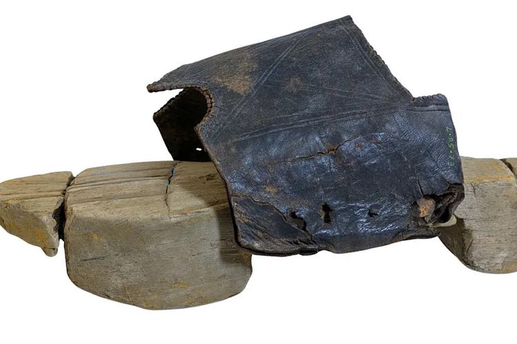 2.000 Tahun Lalu, Orang Romawi Kuno Pakai Sandal Saat Mandi, Ini Alasannya