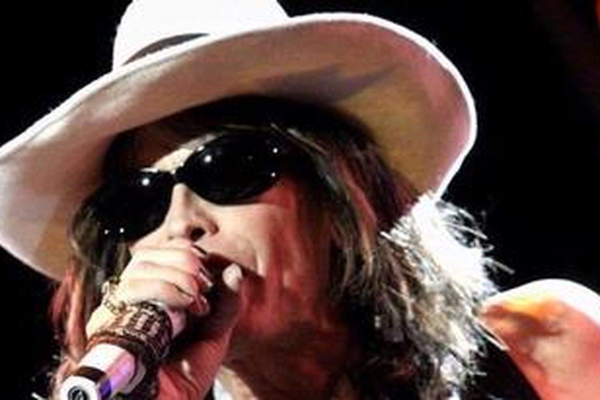 Steven Tyler, vokalis Aerosmith, grup rock legendaris dari AS