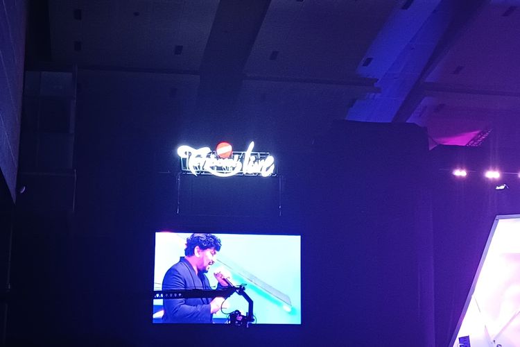 Penyanyi Tompi tampil di panggung Java Jazz Festival 2024 yang digelar di JIExpo, Kemayoran, Jakarta Pusat, Minggu (26/5/2024).