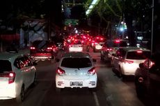 Diserobot Mobil, Jalur Transjakarta di Tomang Raya Tersendat