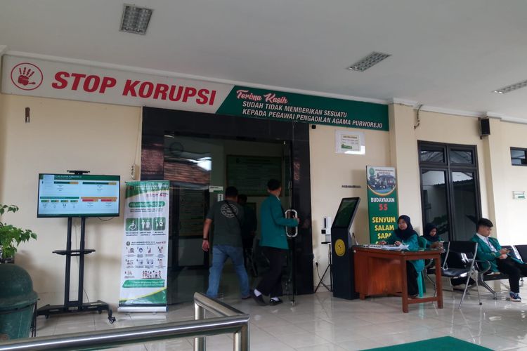 Sebanyak 228 pasangan di Kabupaten Purworejo meminta dispensasi kawin atau nikah sepanjang tahun 2022. Sejumlah pasangan tersebut meminta dispensasi lantaran usianya dibawah 19 tahun, atau belum cukup umur untuk melangsungkan pernikahan.