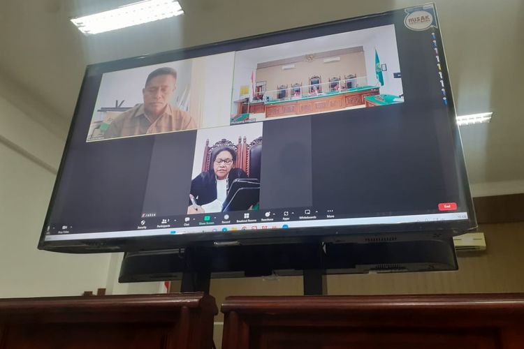 Sidang putusan terhadap nahkoda Kapal Express Cantika 77, berlangsung secara daring di Pengadilan Negeri Kupang, Nusa Tenggara Timur (NTT), Selasa (21/2/2023) 