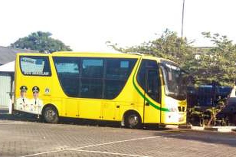 Salah satu bus sekolah yang bakal diuji oleh Pemkab Gresik.