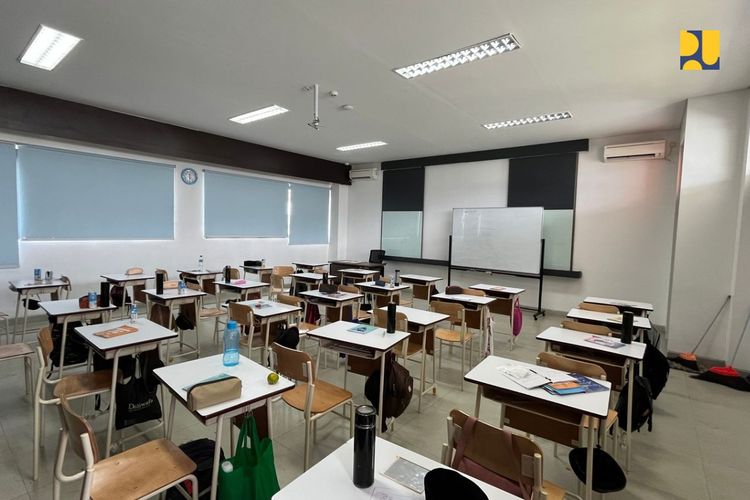 Sepekan Lagi Sekolah Rakyat Sumenep Dimulai, Seragam Belum Tuntas