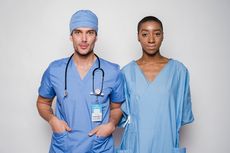 Ingin Memilih Profesi sebagai Perawat? Berikut Biaya Kuliah Keperawatan yang Harus Kamu Tahu