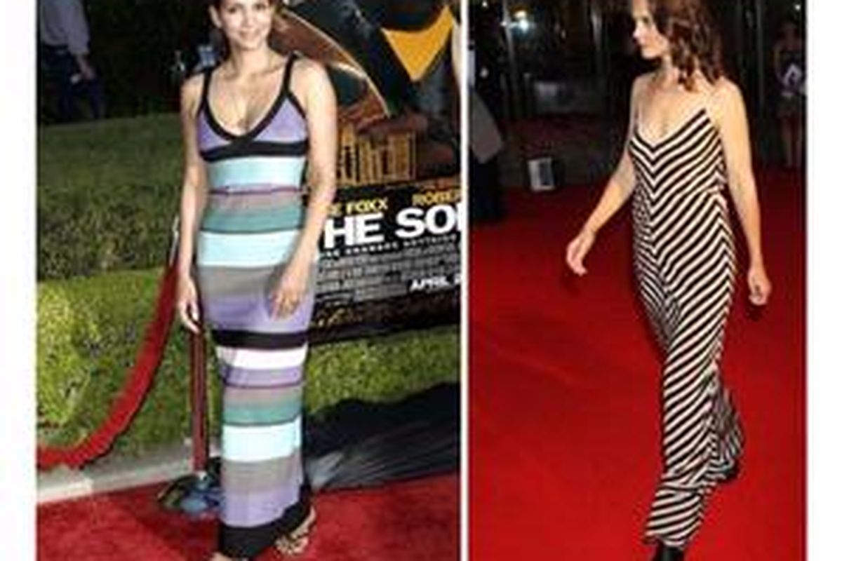 Halle Berry dan Katie Holmes pun bisa salah kostum. Keduanya mengenakan semacam sundress untuk premiere film. Halle bahkan memakai sandal jepit sebagai aksesorinya.