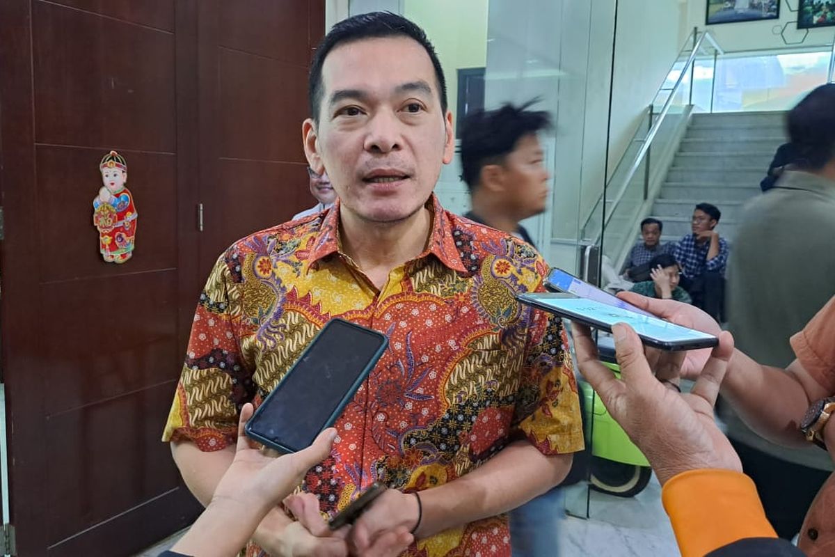 Ketua DPP Partai Kebangkitan Bangsa (PKB) Daniel Johan saat diwawancarai di Kantor DPP PKB, Jakarta, Jumat (20/1/2023).