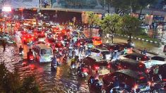 Banjir Terjang Palembang, Sejumlah Ruas Jalan Macet Panjang