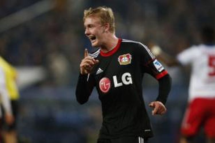Gelandang Bayer Leverkusen, Julian Brandt.