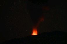 Gunung Ibu Kembali Meletus, Kolom Abu Setinggi 1 Km