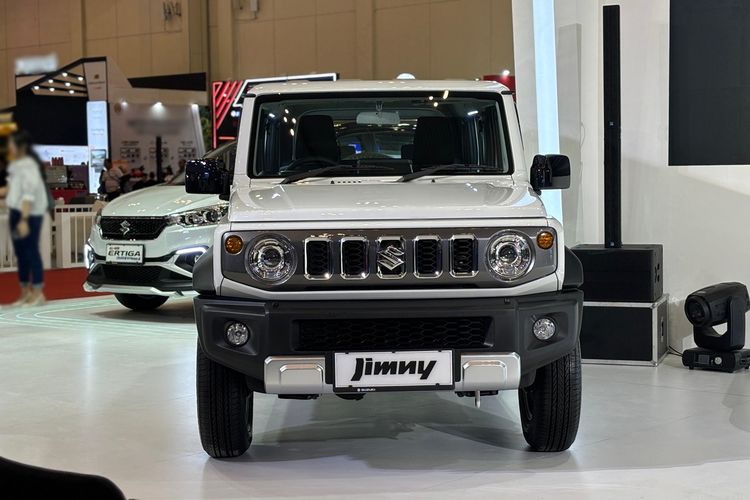  Suzuki Jimny 5-pintu White Rhino Edition resmi meluncur di Gaikindo Jakarta Auto Week (GJAW) 2024.