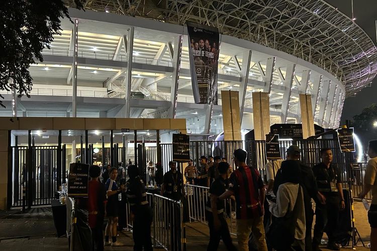 Warga Serbu GBK Demi Lihat Legenda Dunia: Kapan Lagi di Indonesia?