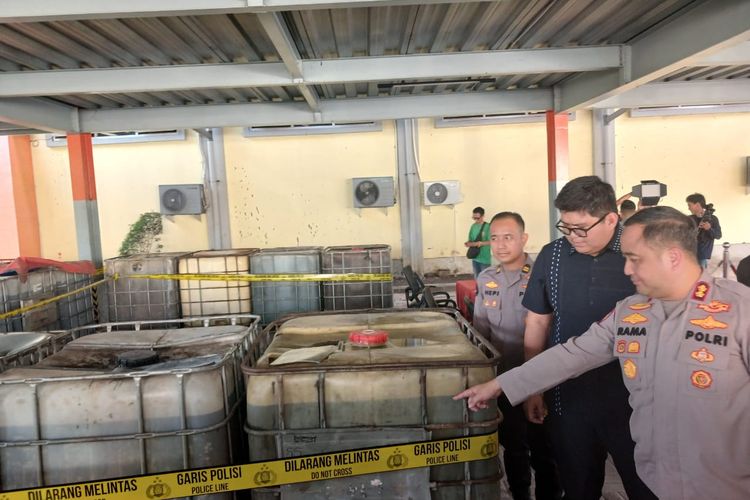 Penimbunan 17.000 Liter Solar Bersubsidi di Gresik, Kerugian Negara Ditaksir Rp 200 Juta