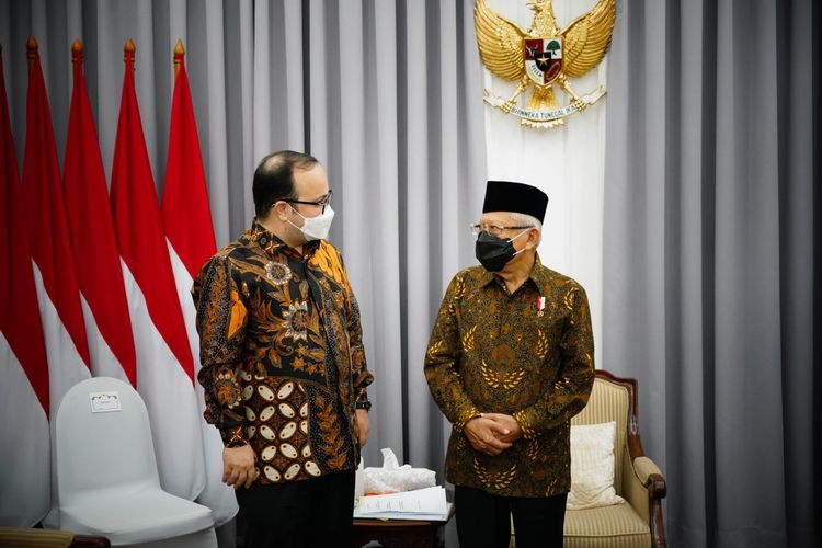 Wakil Presiden Ma'ruf Amin menerima Duta Besar Azerbaijan untuk Republik Indonesia Jalal Mirzayev di Kediaman Resmi Wapres, Jakarta, Selasa (21/6/2022). 