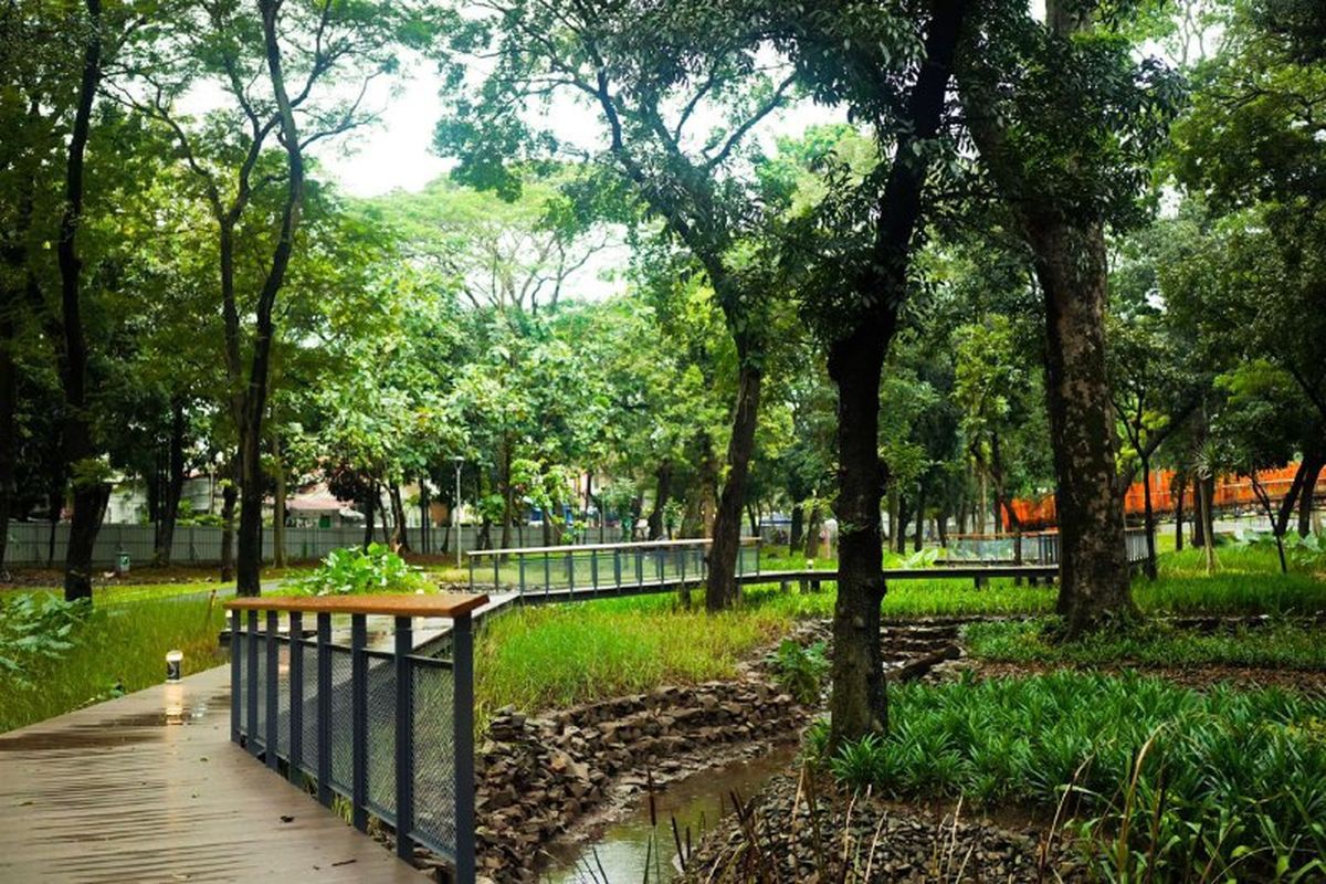 Area bermain Tebet Eco Park