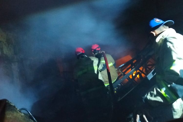 Tiga Rumah di Pekalongan Terbakar Diduga Akibat Korsleting Kipas Angin, Kerugian Rp 2 M