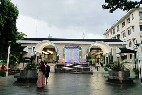 Cara ke Masjid Agung Sunda Kelapa di Jakarta Naik KRL dan Transjakarta