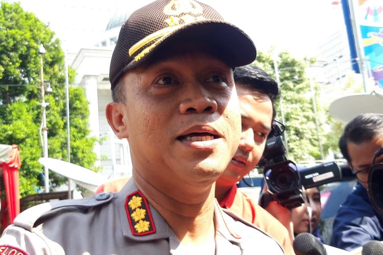 Kapolres Jakarta Pusat Kombes Harry Kurniawan di depan Gedung Mahkamah Konstitusi, Gambir, Jakarta Pusat, Jumat (24/5/2019)