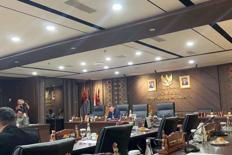 Cegah Kebocoran Pendapatan, DPRD DKI Desak E-Trap Parkir Dipasang di Mal