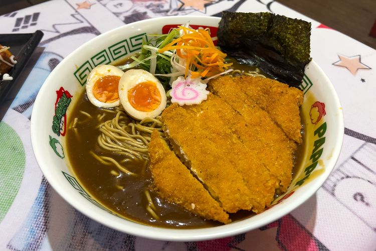 Tempat Makan Ramen di Solo ini Sajikan Porsi Sumo, Dijamin Kenyang!