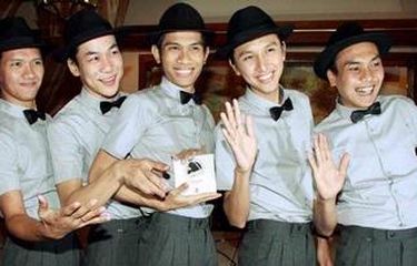 Teshikdagi diodlar porno